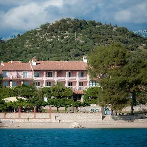 https://hotel-villa-barbat.primorje-gorskikotar.com
